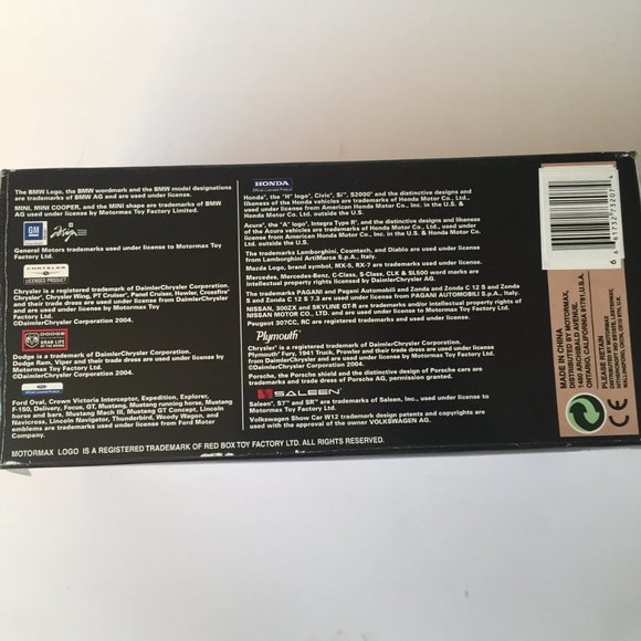 Motor Max 1956 FORD Thunderbird Convertible 1:24 Die-Cast Collection Replica Car - Picture 4 of 5